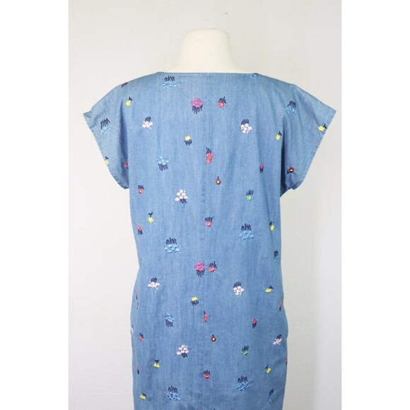 Hanna Andersson Embroidered Chambray Dress Small - Picture 6 of 6